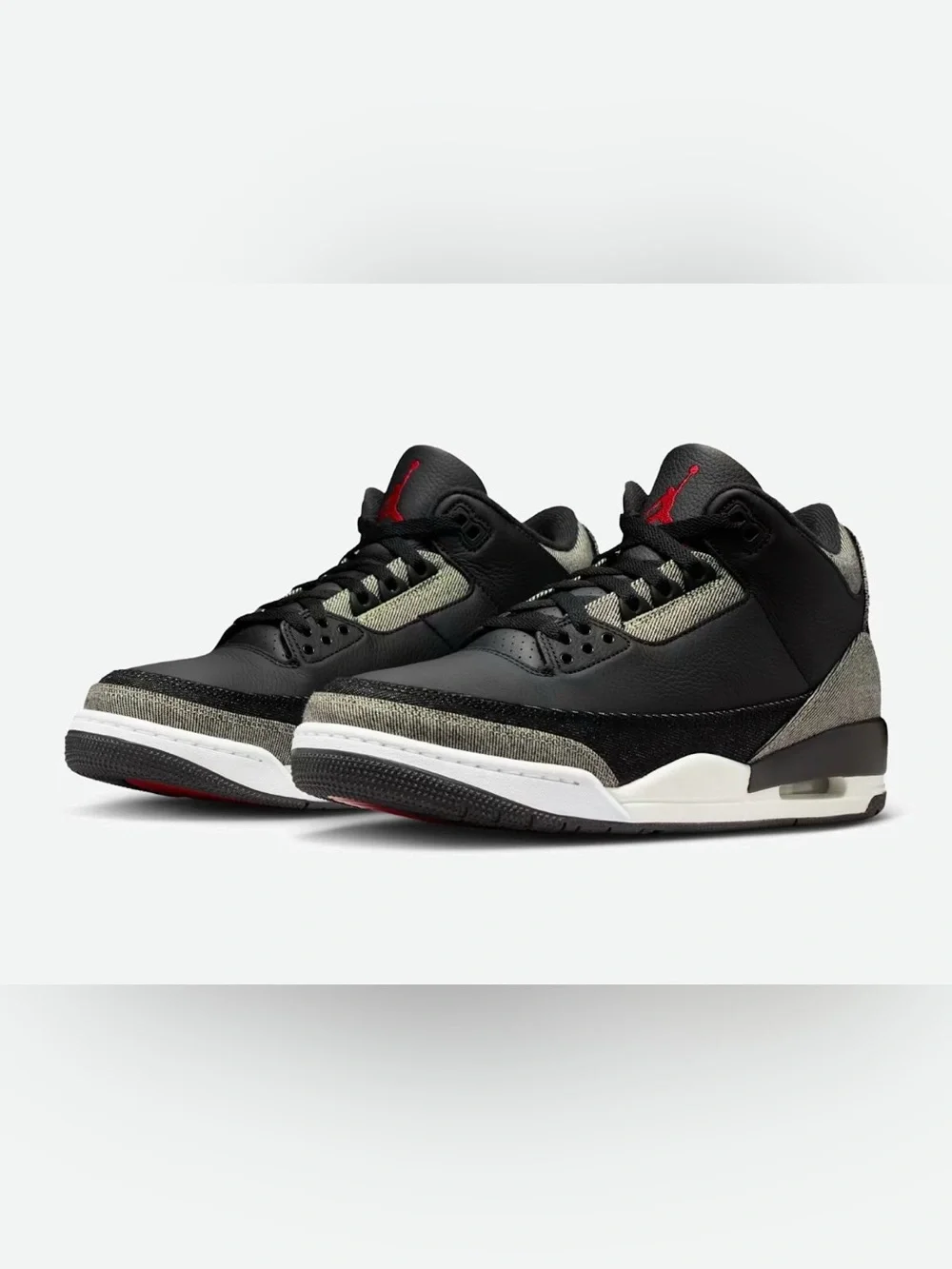 Air Jordan 3 x Levi’s  “Black and White”